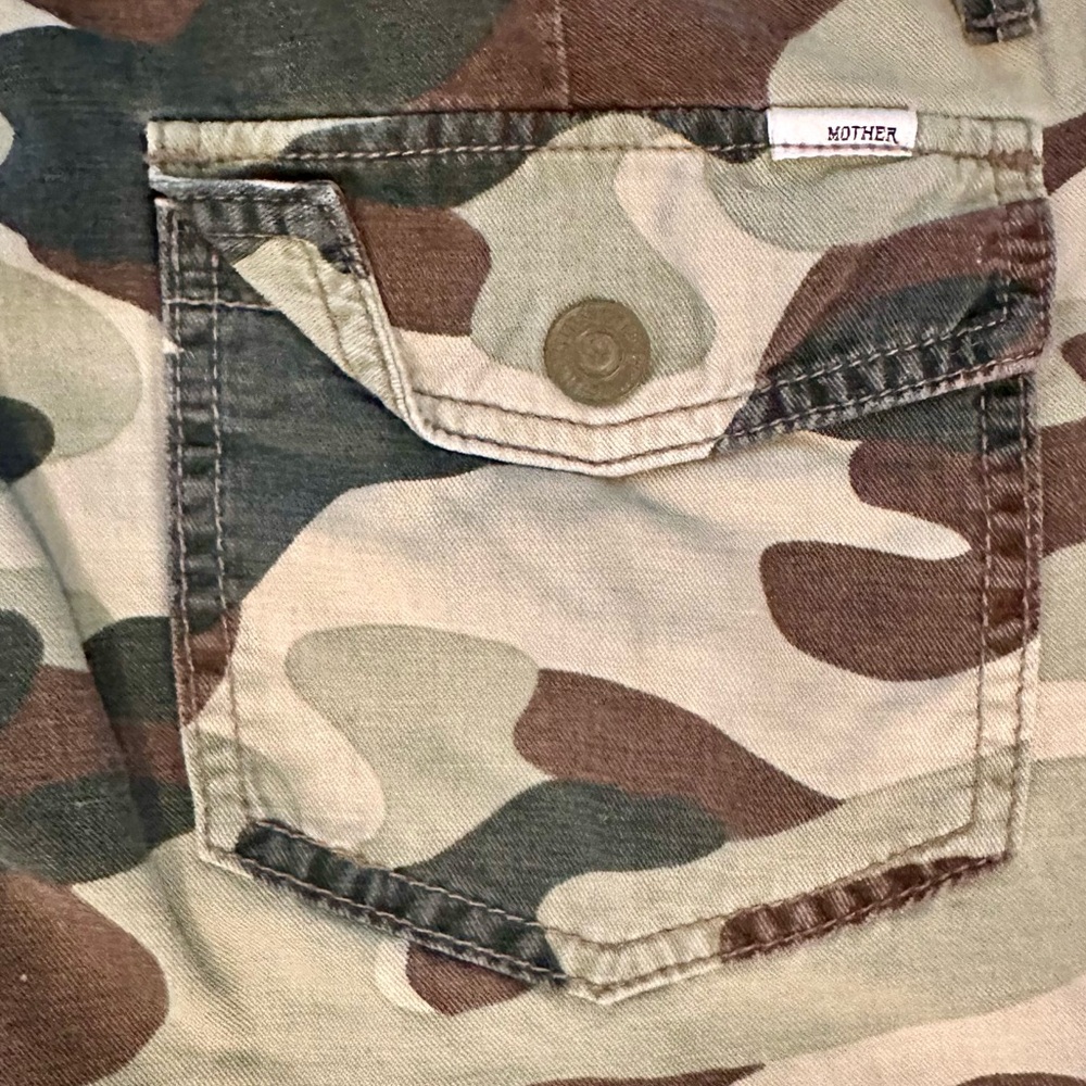 MOTHER Camo No Zip Misfit Pants Size 26/2 - Picture 12 of 14